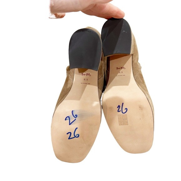 EUC Coach Iona Suede Platform Bootie 8.5 - Picture 7 of 13